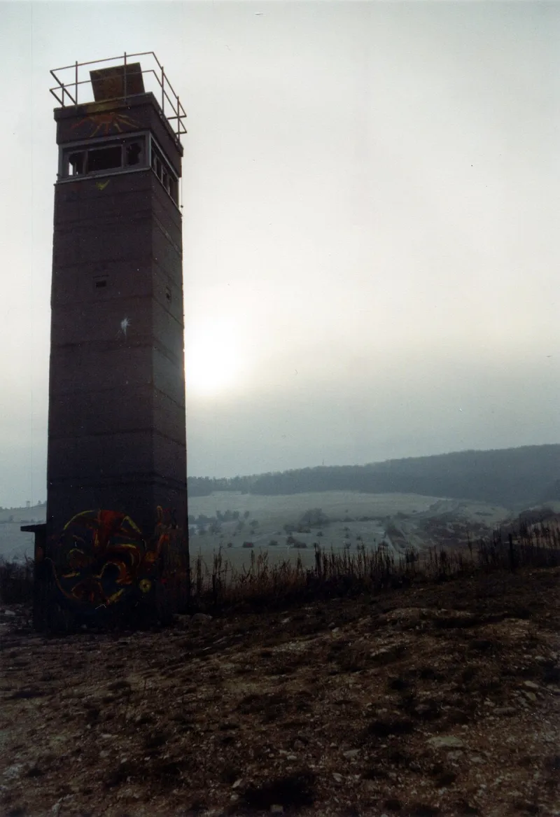 A Frontier Held Hostage to Caution: Mapping the Frozen Line Between Minsk and Kyiv
