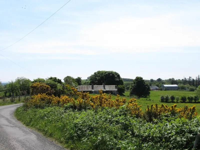 Where the Fence Ends: Life in the Villages That Straddle a War They Never Chose